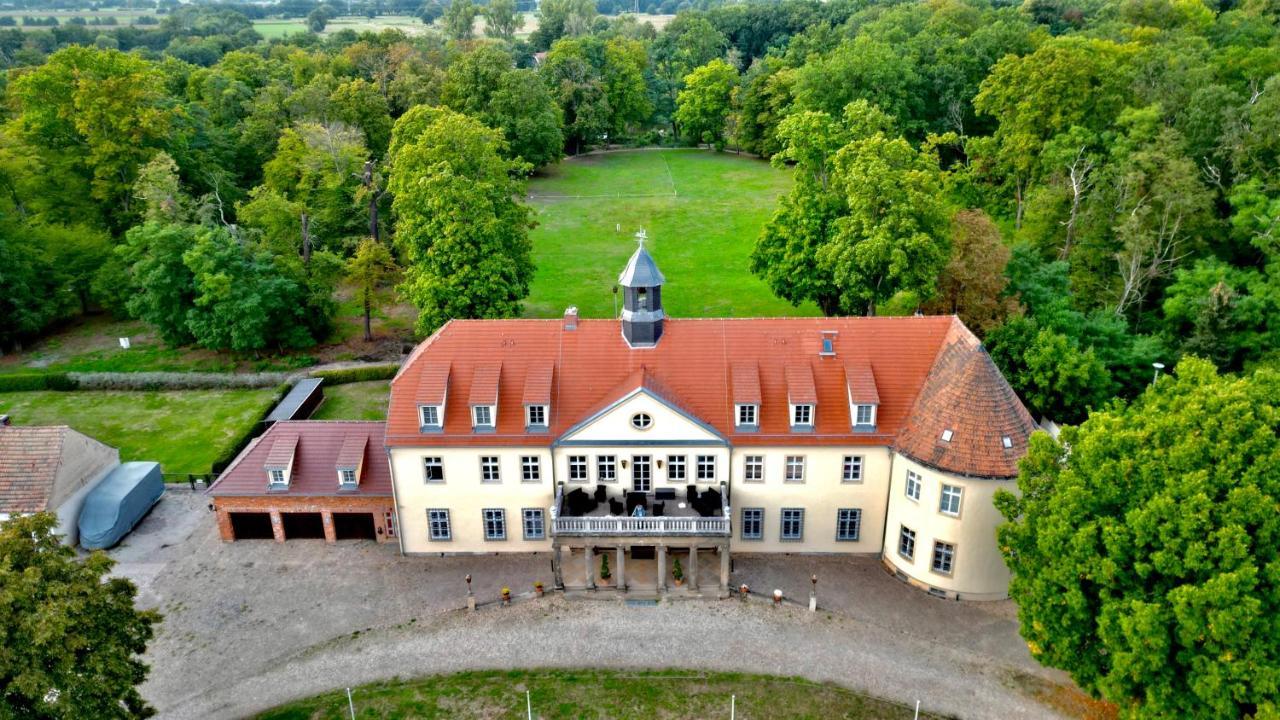 Hotel Garni Schloss Grochwitz Herzberg  Ngoại thất bức ảnh