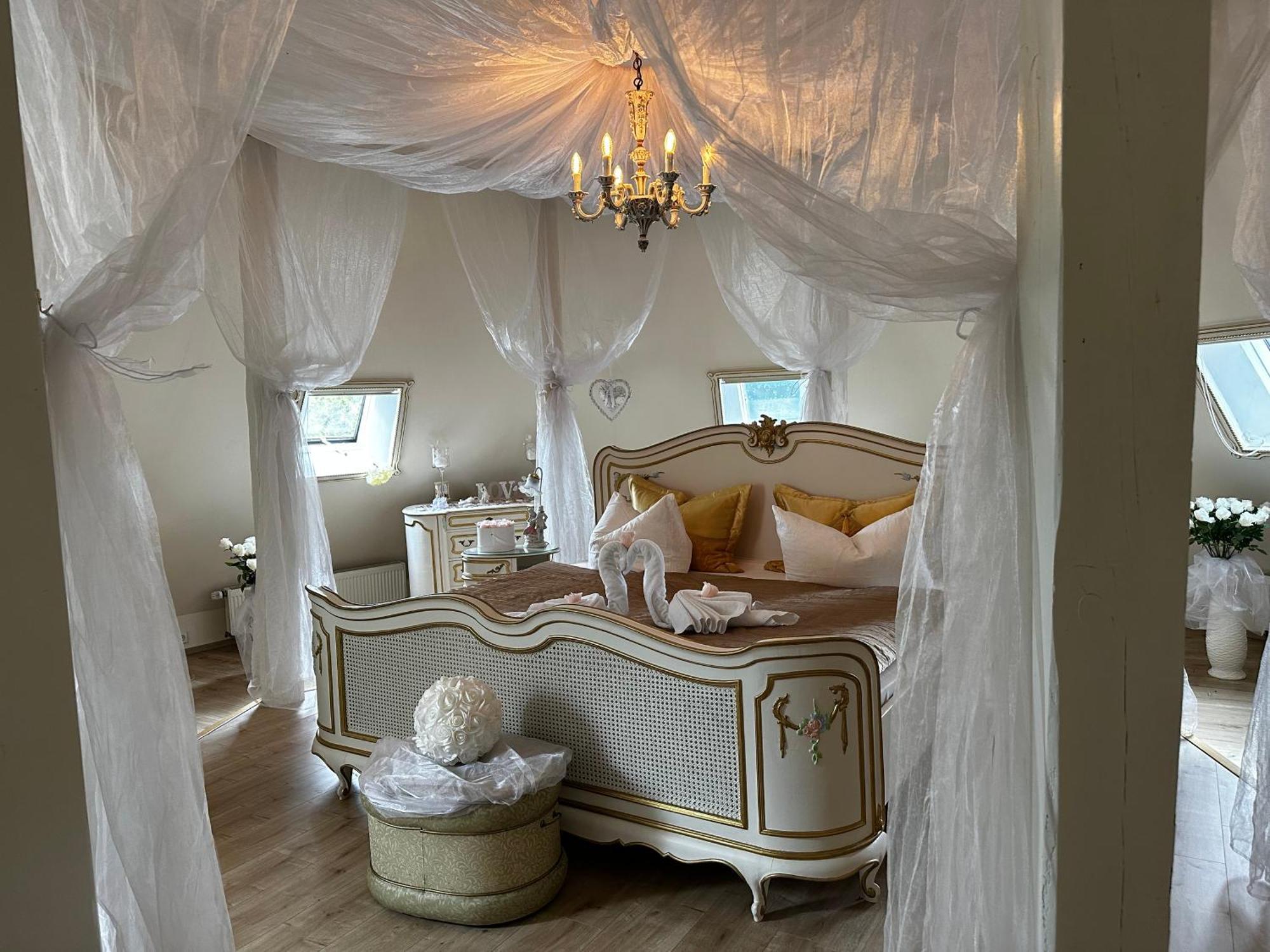 Hotel Garni Schloss Grochwitz Herzberg  Ngoại thất bức ảnh